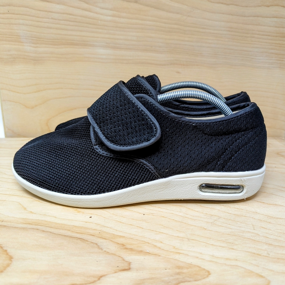 Youyun Lightweight Diabetic Adjustable Shoes Black / White Women's 10.5 Sneakers